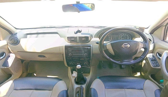 2014 Nissan Terrano XL O (D), Diesel, Manual, 1,14,590 km, interior