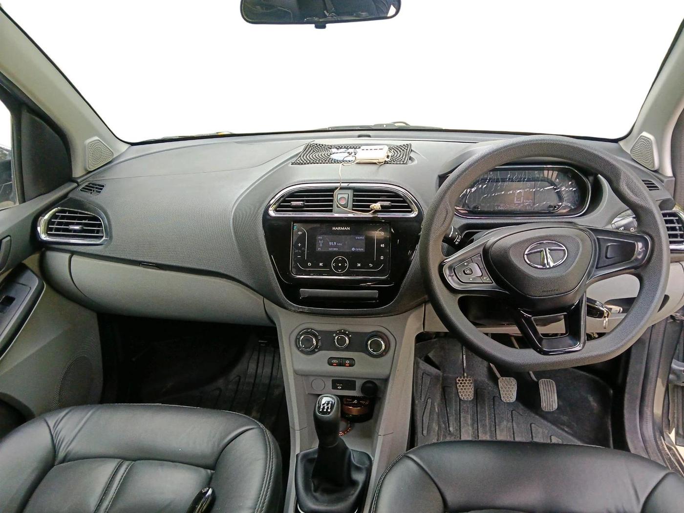2023 Tata Tiago XT PETROL, Petrol, Manual, 51,583 km, interior