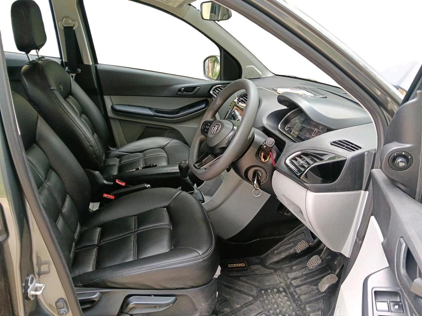 2023 Tata Tiago XT PETROL, Petrol, Manual, 51,583 km, interior