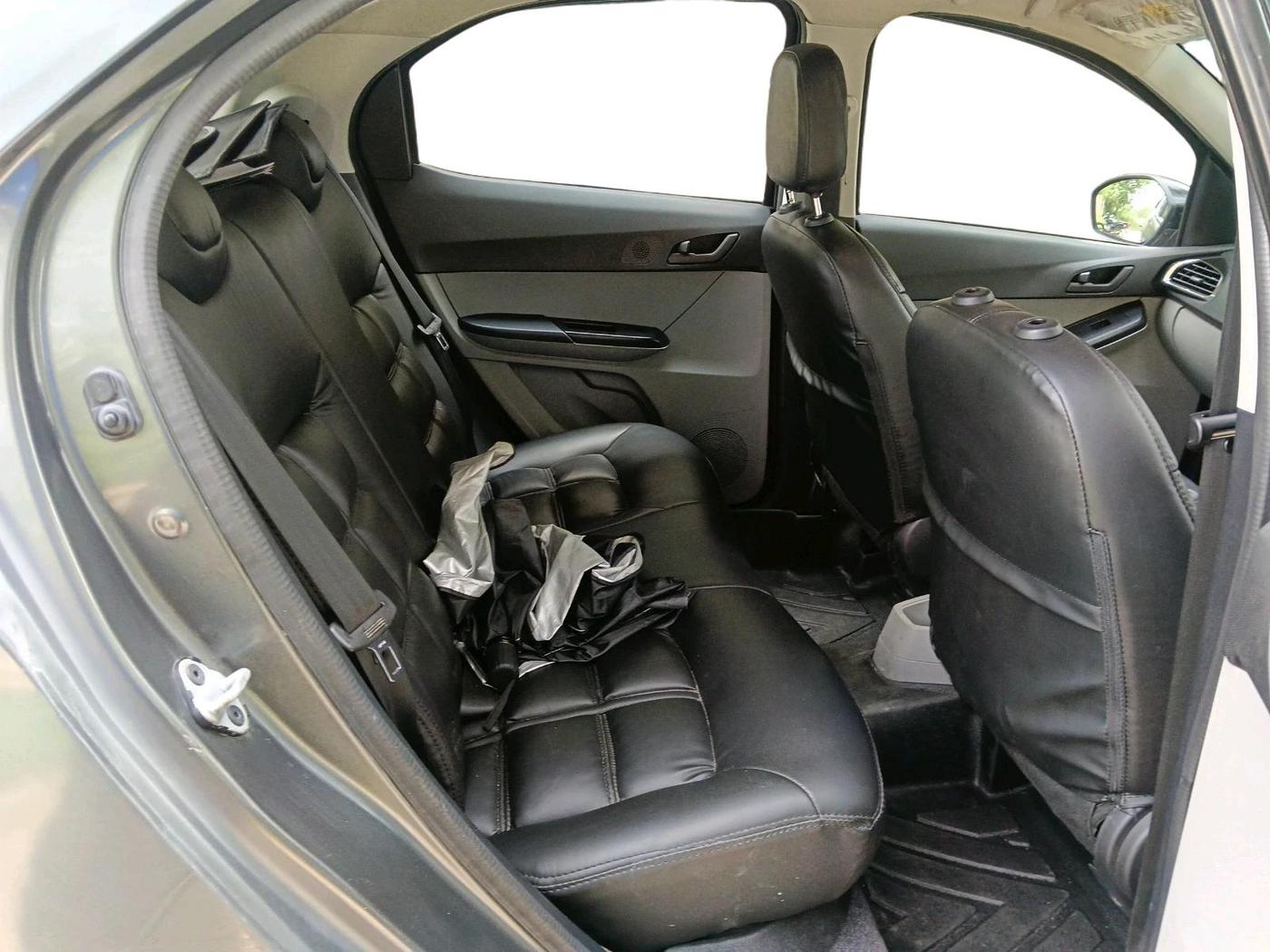 2023 Tata Tiago XT PETROL, Petrol, Manual, 51,583 km, interior