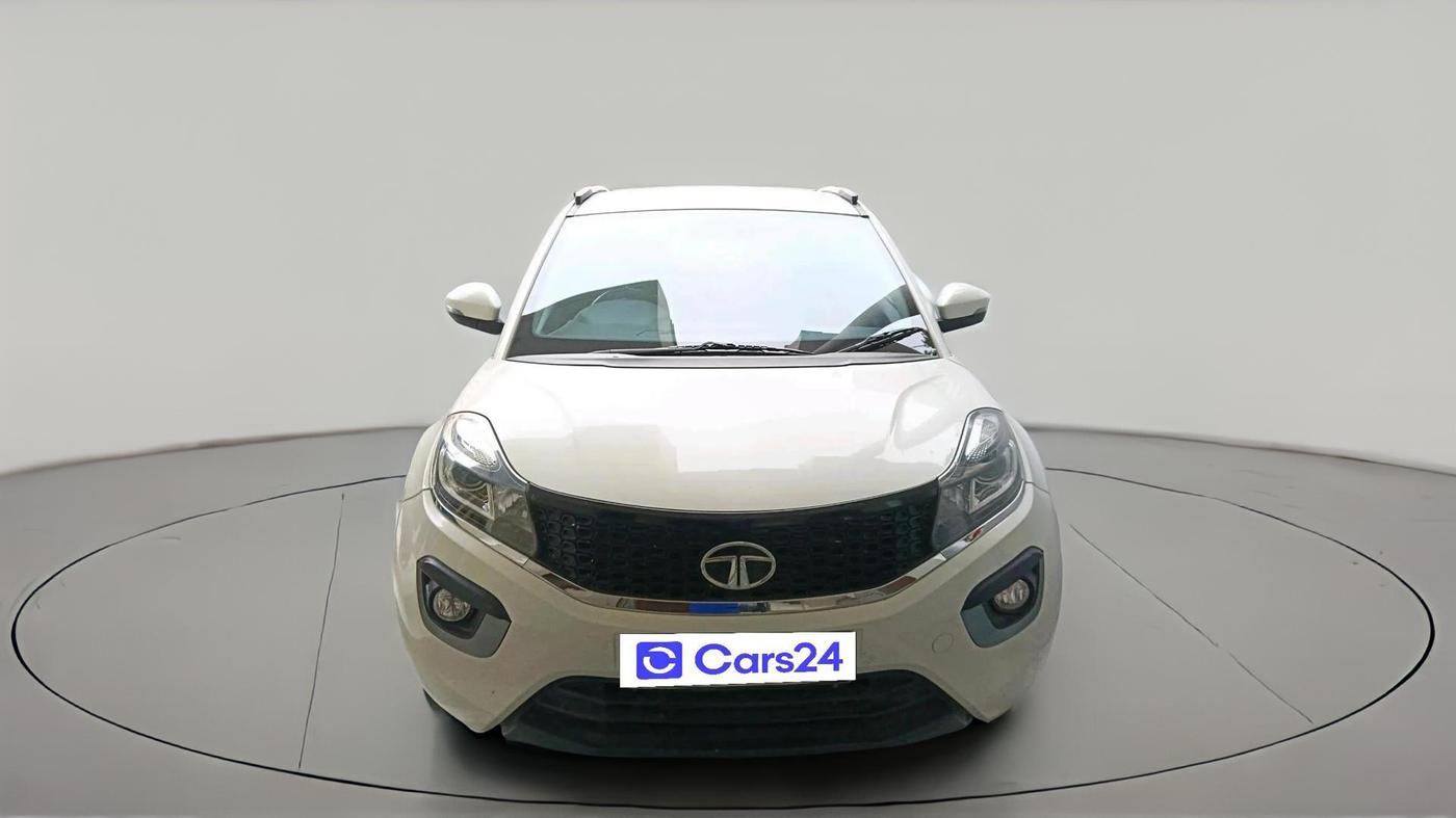 2018 Tata NEXON XZ PETROL, Petrol, Manual, 79,673 km, exterior