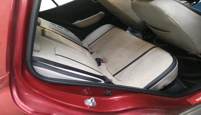 2022 Hyundai VENUE SX 1.5 CRDI DUAL TONE, Diesel, Manual, 90,230 km, interior