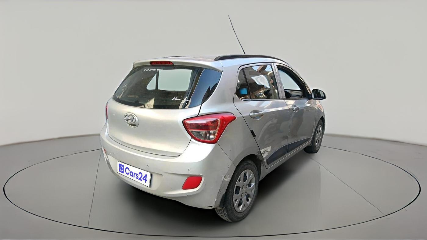 2015 Hyundai Grand i10 SPORTZ 1.2 KAPPA VTVT, Petrol, Manual, 61,603 km, exterior