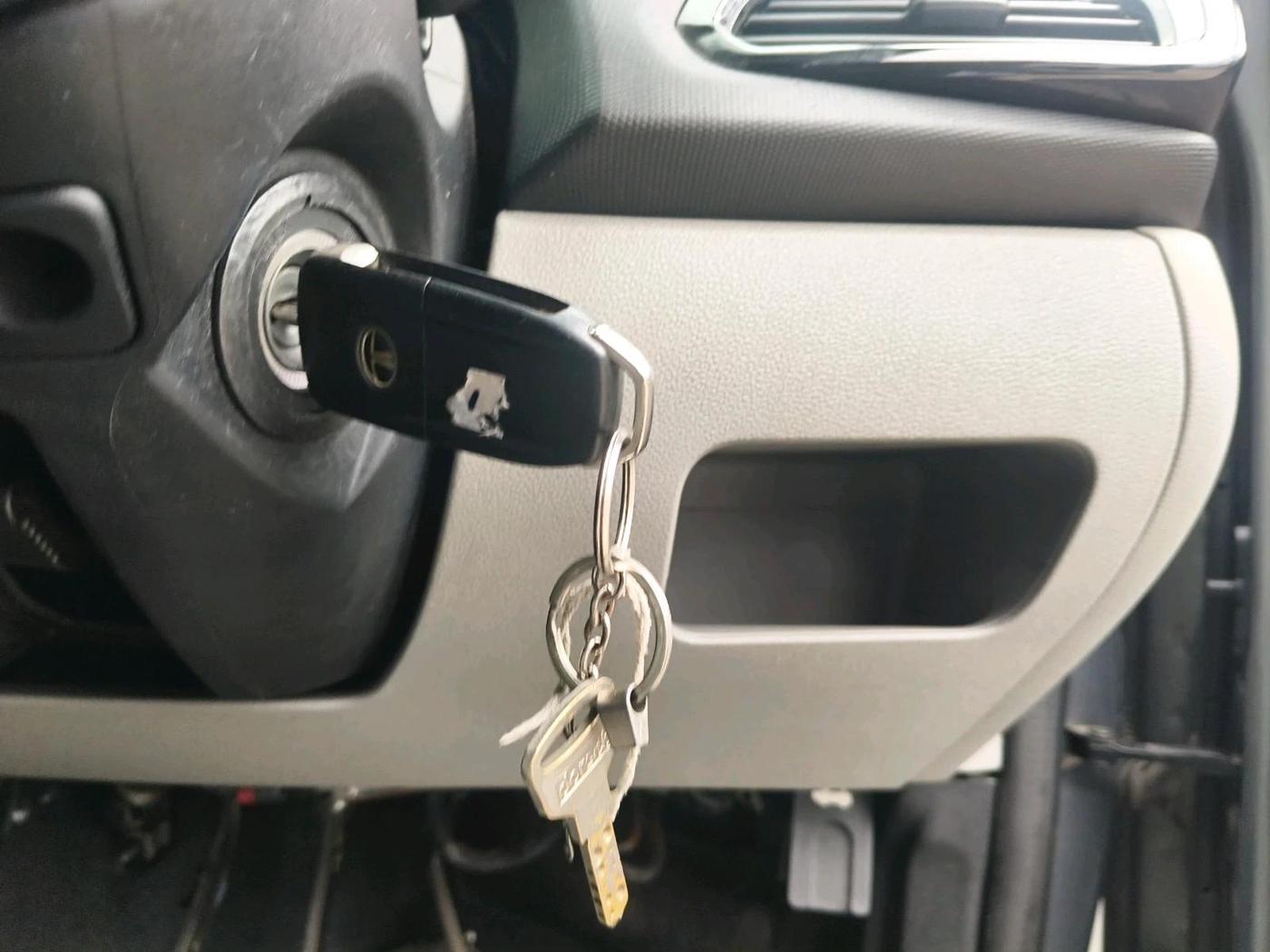 2019 Tata Tiago XZ DIESEL, Diesel, Manual, 96,942 km, interior