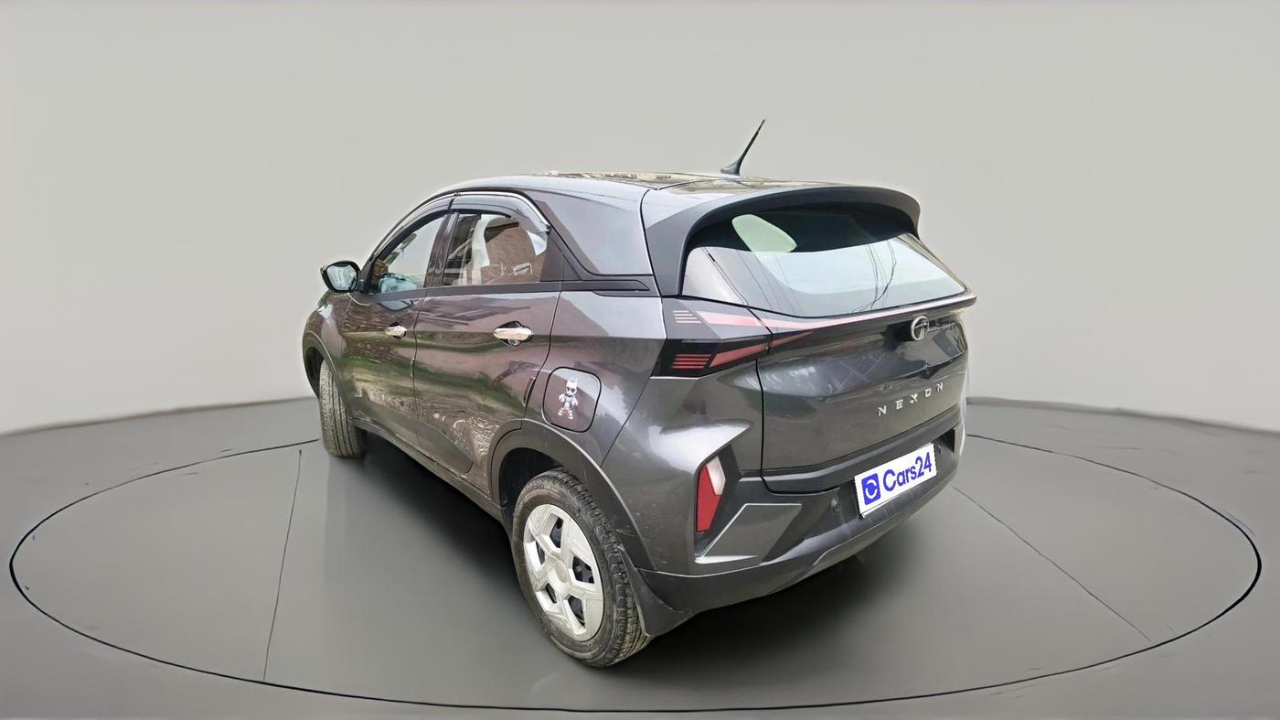2025 Tata NEXON Smart + 1.5, Diesel, Manual, 34,835 km, exterior