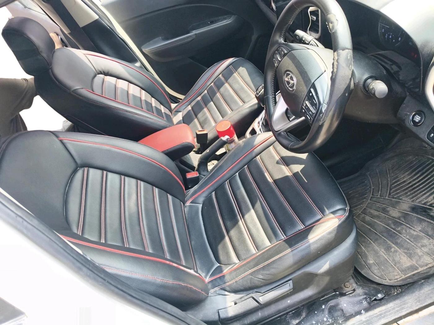 2019 Hyundai VENUE SX 1.0 (O) TURBO, Petrol, Manual, 46,876 km, interior