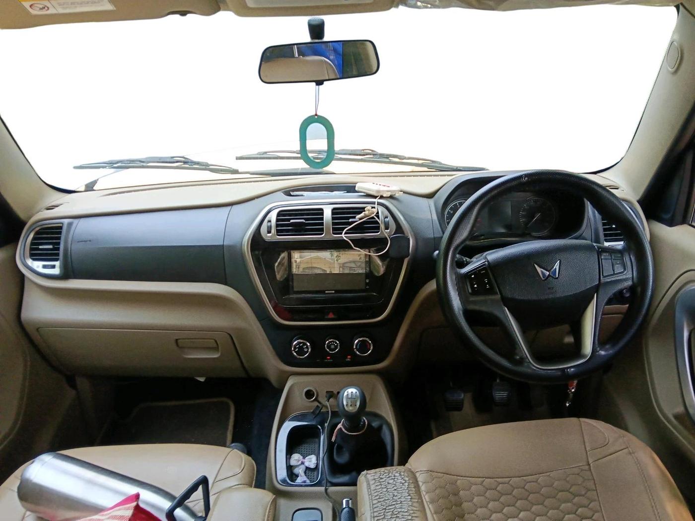 2022 Mahindra BOLERO NEO N10 R, Diesel, Manual, 1,06,820 km, interior