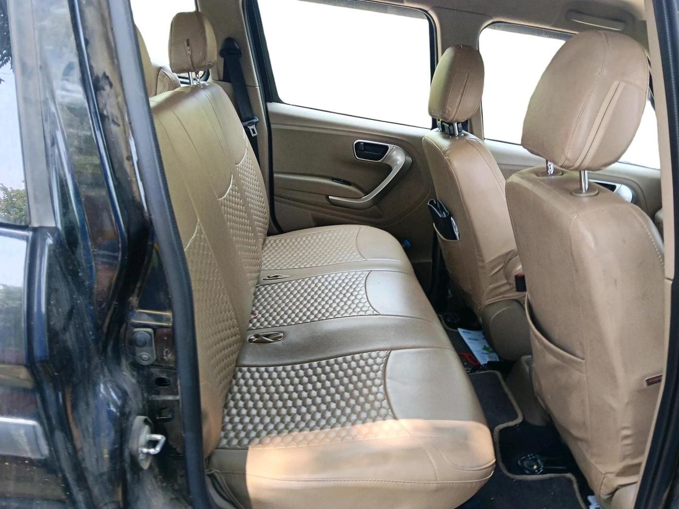2022 Mahindra BOLERO NEO N10 R, Diesel, Manual, 1,06,820 km, interior