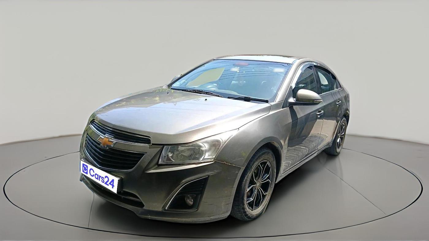 2015 Chevrolet Cruze LTZ, Diesel, Manual, 1,08,484 km, exterior