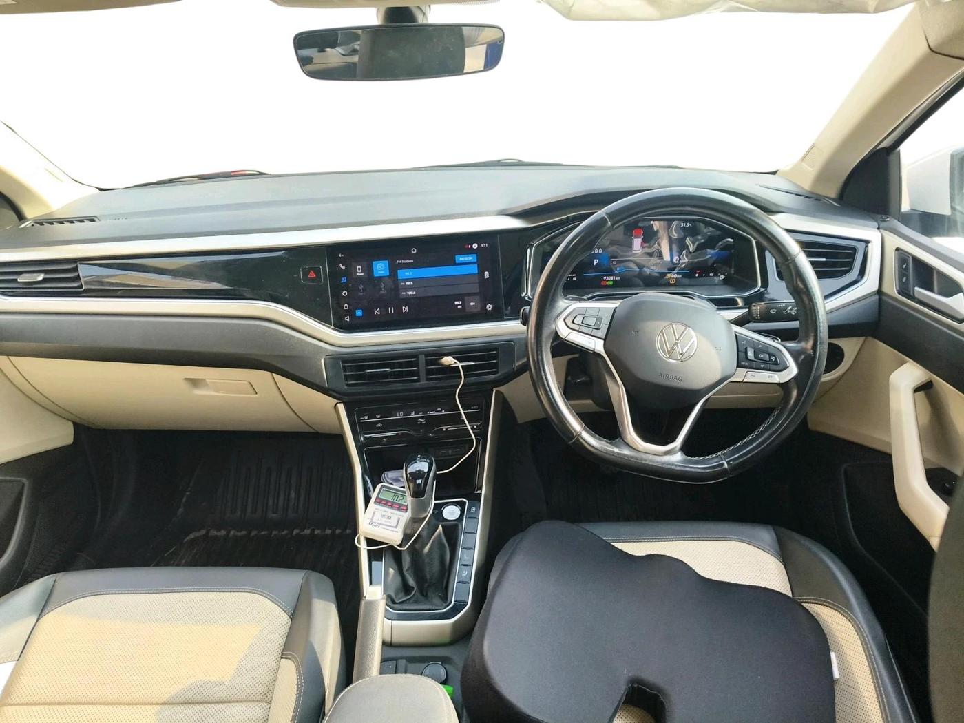 2023 Volkswagen VIRTUS TOPLINE TSI 1.0 AT, Petrol, Automatic, 92,081 km, interior