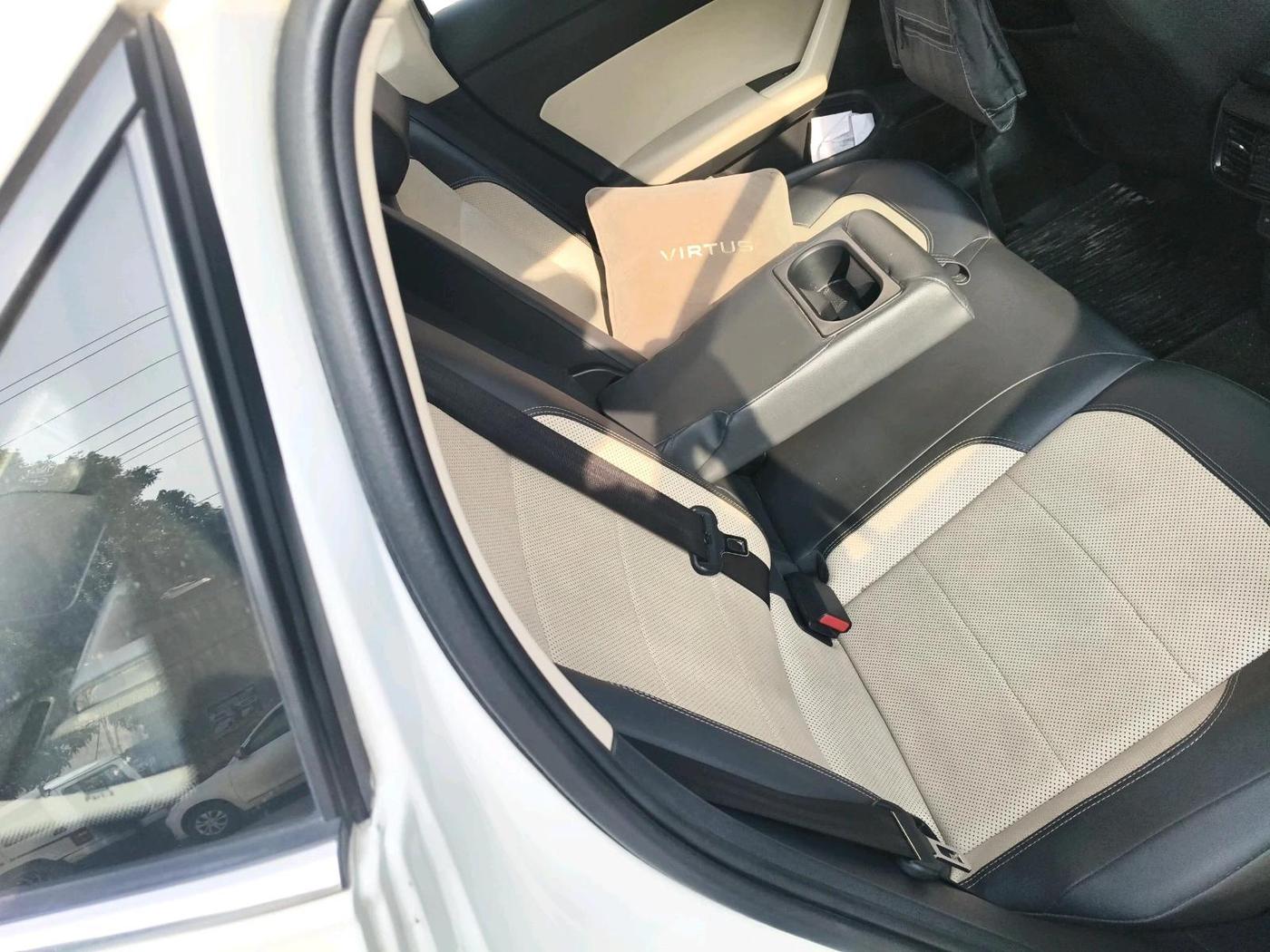 2023 Volkswagen VIRTUS TOPLINE TSI 1.0 AT, Petrol, Automatic, 92,081 km, interior