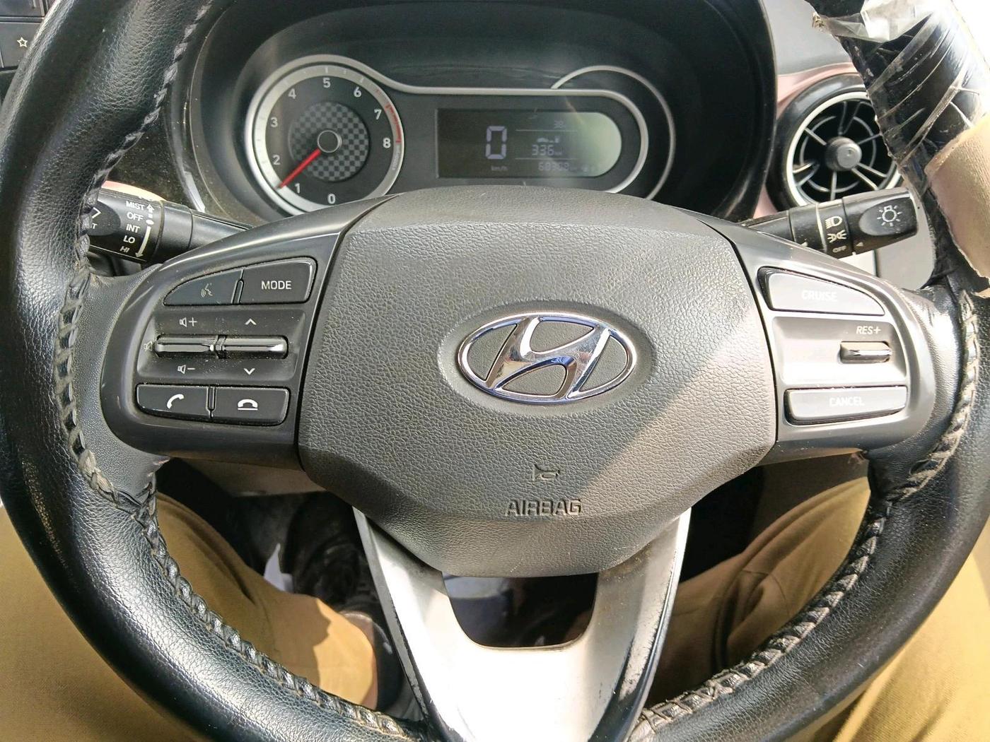 2020 Hyundai AURA SX 1.2 (O), Petrol, Manual, 68,309 km, interior