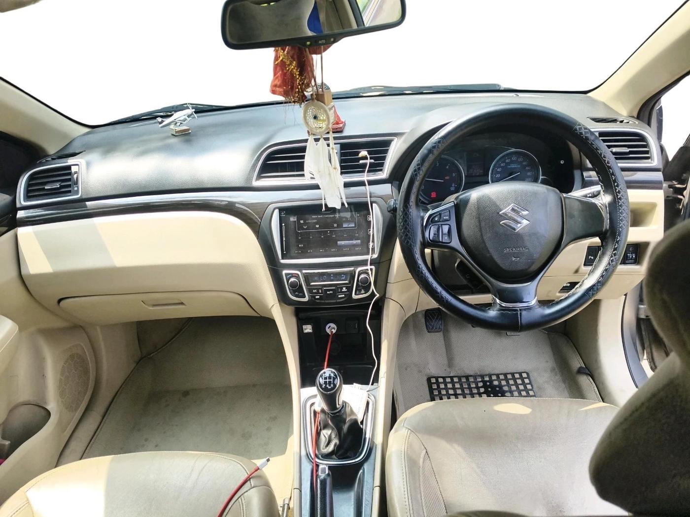 2017 Maruti Ciaz ALPHA DIESEL 1.3, Diesel, Manual, 2,81,632 km, interior