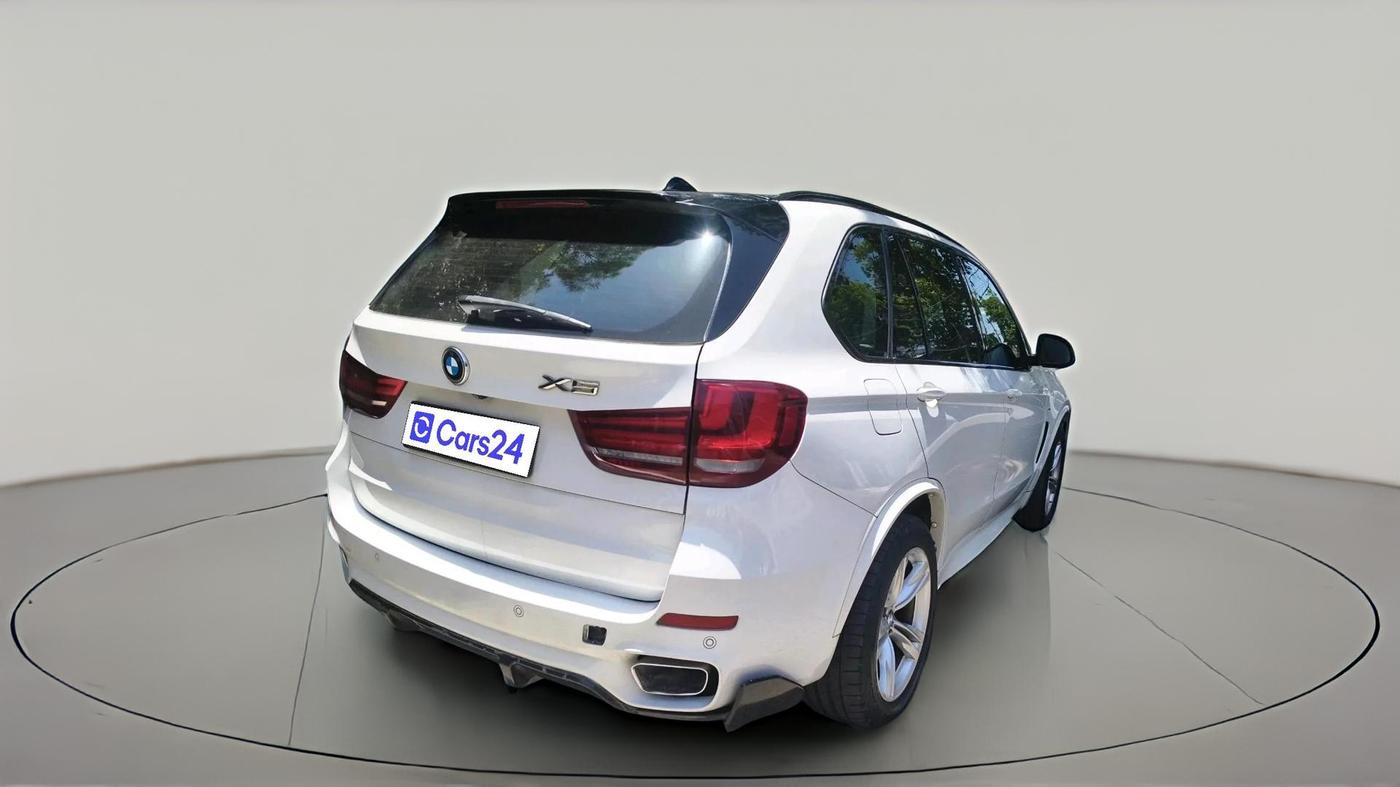 2016 BMW X5 X DRIVE 30D M SPORT, Diesel, Automatic, 1,23,512 km, exterior