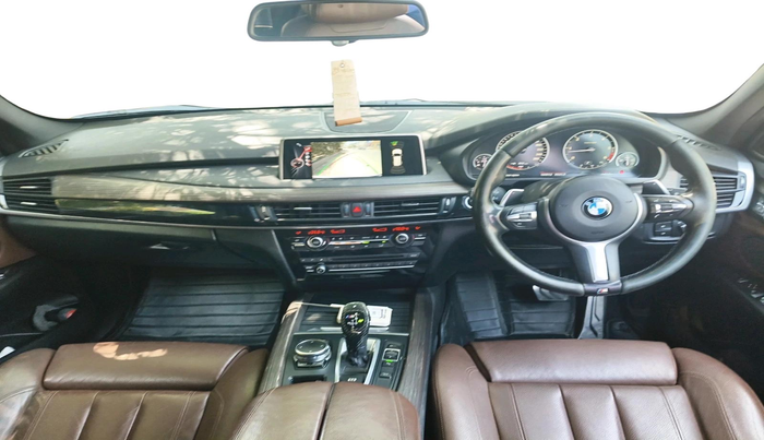 2016 BMW X5 X DRIVE 30D M SPORT, Diesel, Automatic, 1,23,512 km, interior