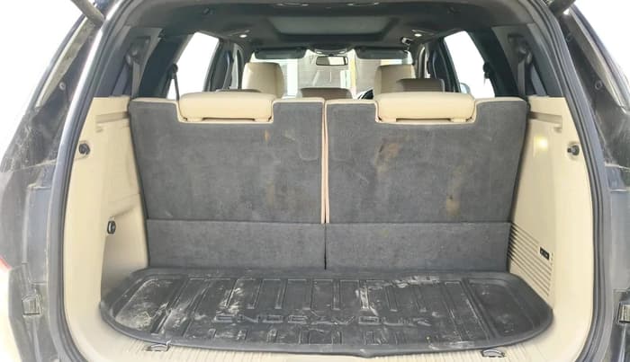 2017 Ford Endeavour TITANIUM 3.2 4X4 AT, Diesel, Automatic, 86,098 km, exterior