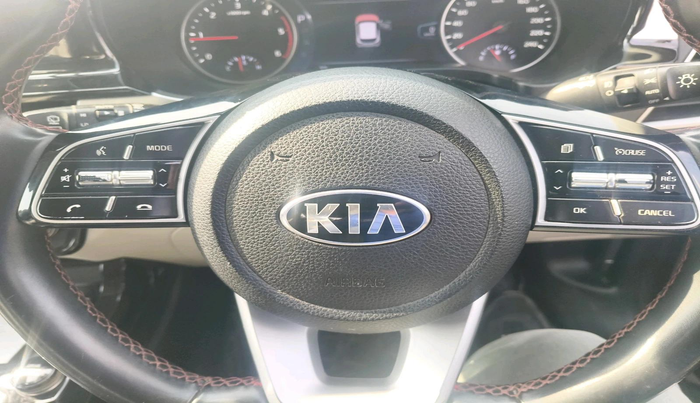 2020 KIA SELTOS GTX PLUS AT 1.5 DIESEL, Diesel, Automatic, 75,635 km, interior