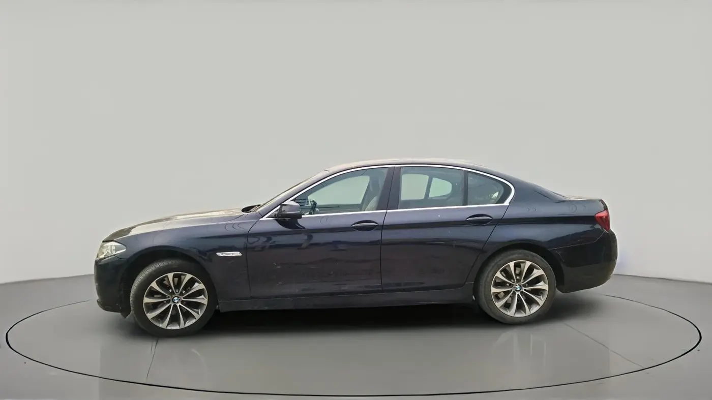 2014 BMW 5 Series 520D PRESTIGE, Diesel, Automatic, 47,088 km, exterior