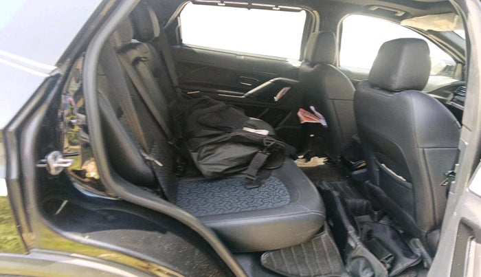 2024 Tata Harrier FEARLESS DARK EDITION AT, Diesel, Automatic, 47,381 km, interior