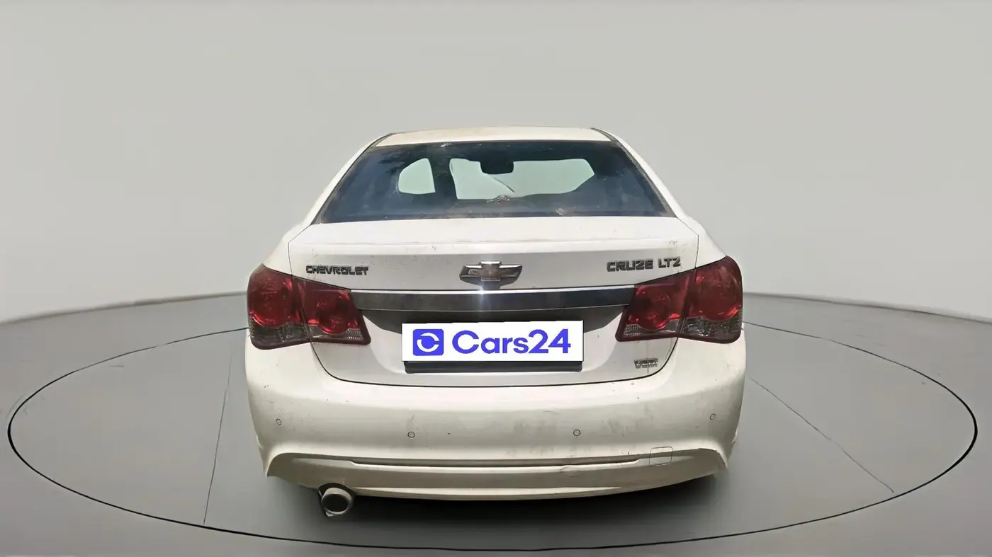 2015 Chevrolet Cruze LTZ, Diesel, Manual, 1,25,002 km, exterior