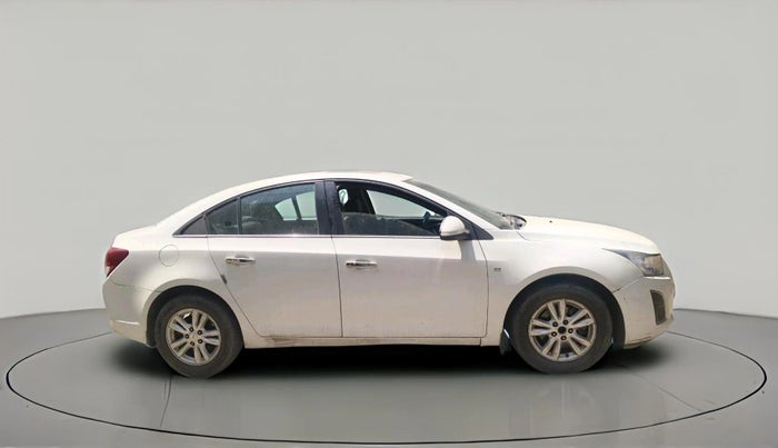 2015 Chevrolet Cruze LTZ, Diesel, Manual, 1,21,786 km, exterior