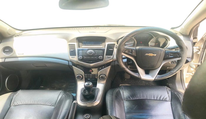 2015 Chevrolet Cruze LTZ, Diesel, Manual, 1,21,786 km, interior