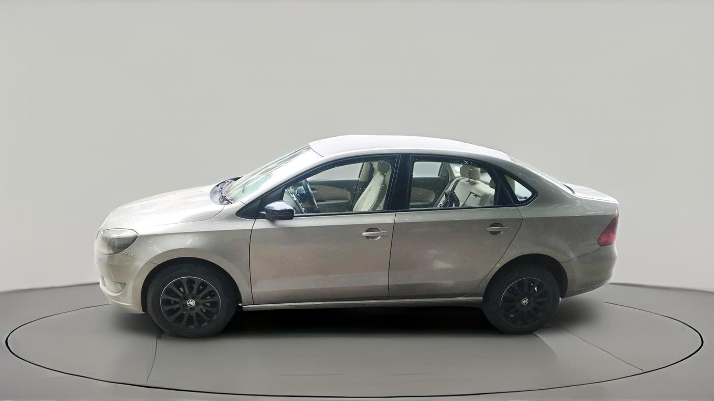 2016 Skoda Rapid 1.5 TDI CR ELEGANCE AT, Diesel, Automatic, 84,993 km, exterior
