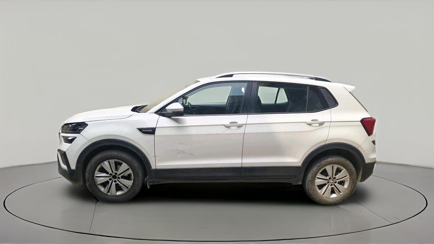 2022 Skoda KUSHAQ AMBITION 1.0L TSI AT, Petrol, Automatic, 1,16,391 km, exterior