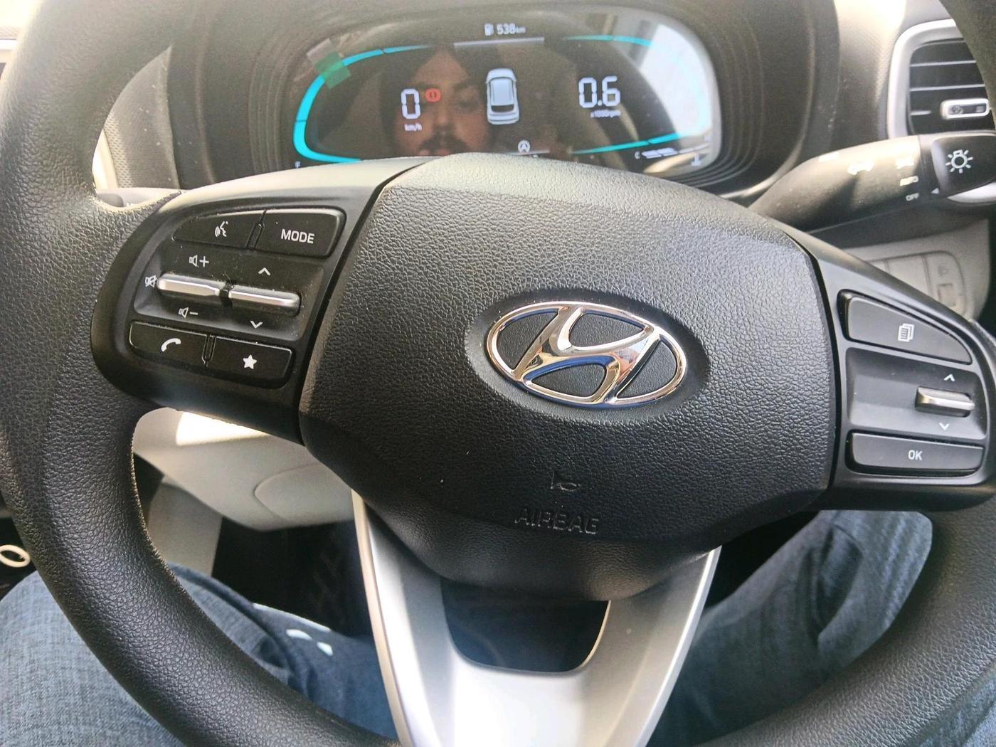 2025 Hyundai VENUE S 1.2, Petrol, Manual, 15,161 km, interior