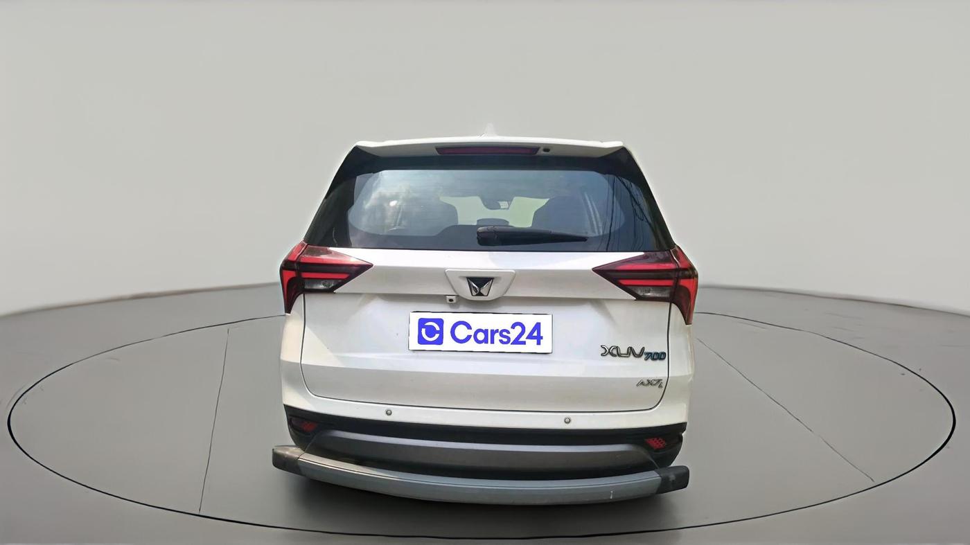 2022 Mahindra XUV700 AX 7 LUXURY P AT 7 STR, Petrol, Automatic, 64,797 km, exterior