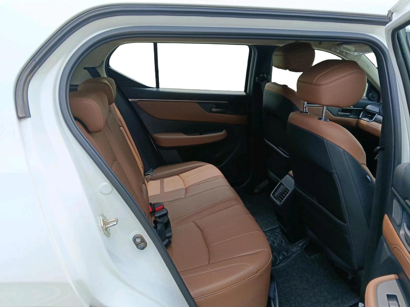 2023 Honda ELEVATE ZX CVT, Petrol, Automatic, 18,022 km, interior