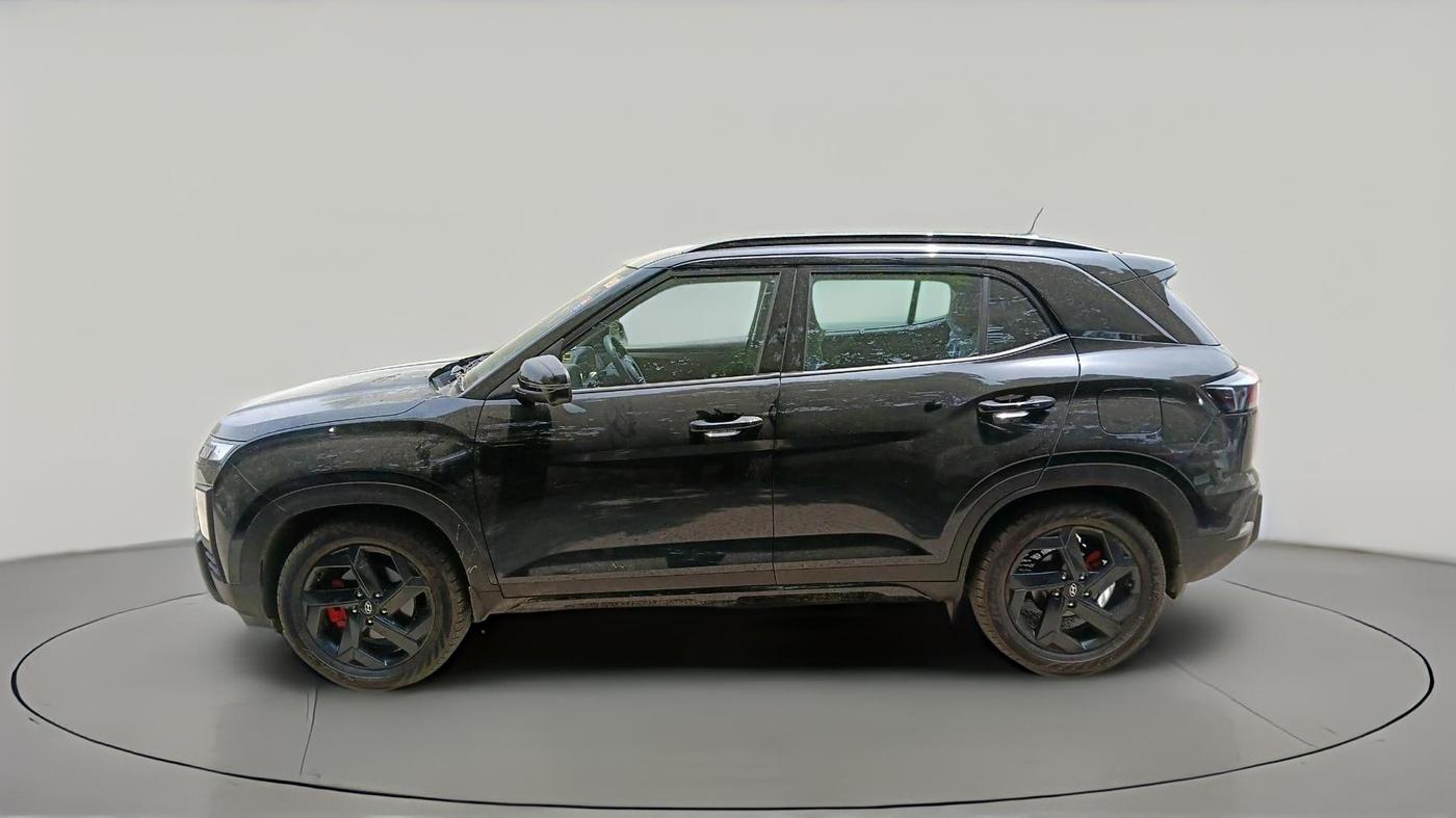 2026 Hyundai Creta King Knight Edition 1.5 Diesel AT Dual Tone, Diesel, Automatic, 4,386 km, exterior