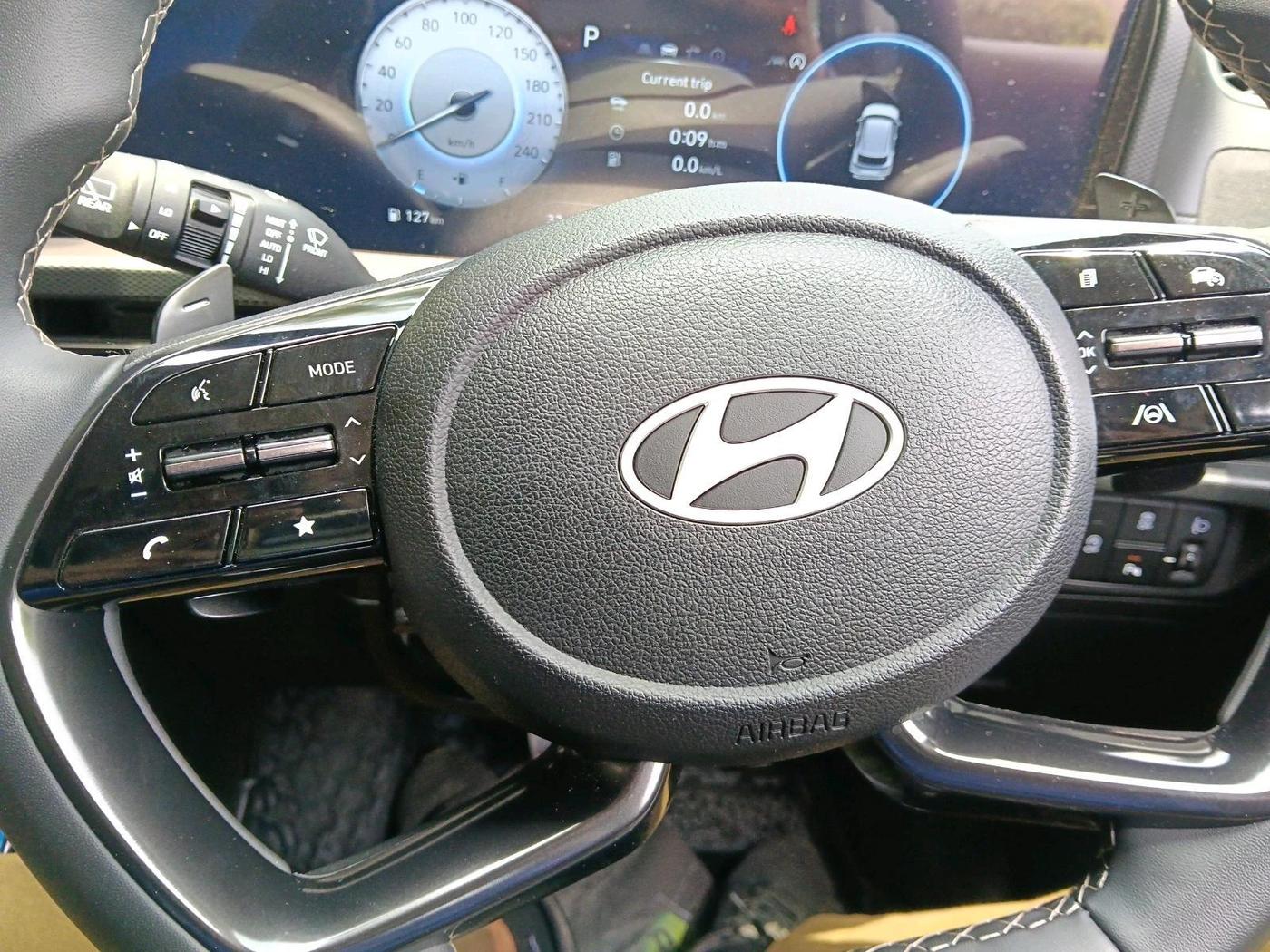 2026 Hyundai Creta King Knight Edition 1.5 Diesel AT Dual Tone, Diesel, Automatic, 4,386 km, interior