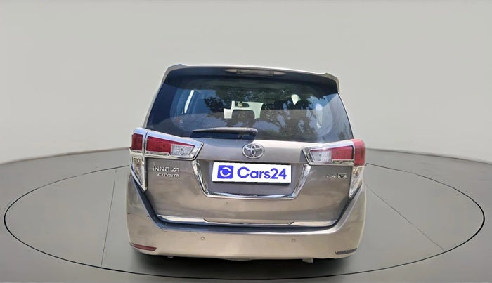 2017 Toyota Innova Crysta 2.4 VX 8 STR, Diesel, Manual, 1,37,472 km, exterior