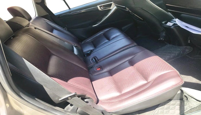 2017 Toyota Innova Crysta 2.4 VX 8 STR, Diesel, Manual, 1,37,472 km, interior