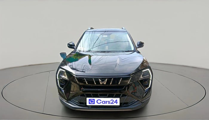 2024 Mahindra XUV 3XO AX5 1.2 L TCMPFi, Petrol, Manual, 20,047 km, exterior