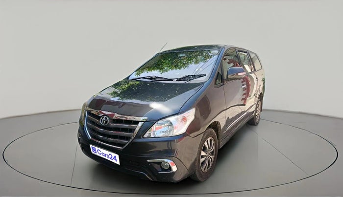 2015 Toyota Innova 2.5 VX 8 STR, Diesel, Manual, 1,76,280 km, exterior