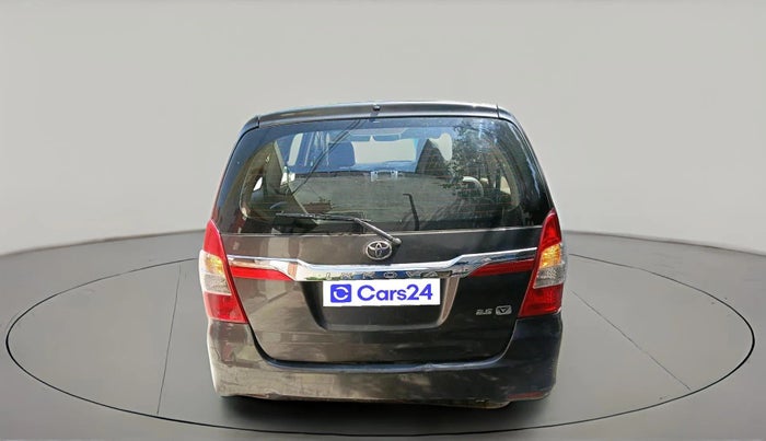 2015 Toyota Innova 2.5 VX 8 STR, Diesel, Manual, 1,76,280 km, exterior