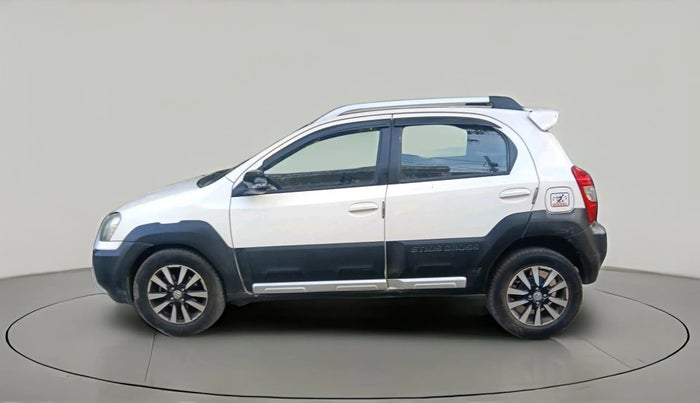 2016 Toyota Etios CROSS 1.4 GD, Diesel, Manual, 1,58,770 km, exterior