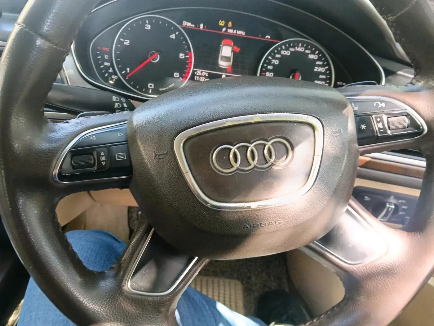 2012 Audi A6 2.0 TDI PREMIUM, Diesel, Automatic, 1,10,681 km, interior
