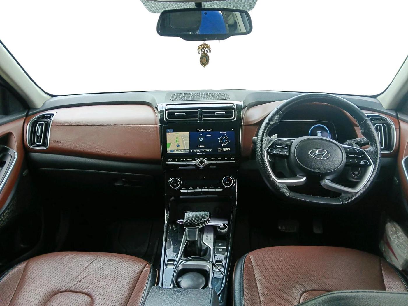 2021 Hyundai ALCAZAR 1.5 SIGNATURE (O) AT 7STR, Diesel, Automatic, 71,228 km, interior