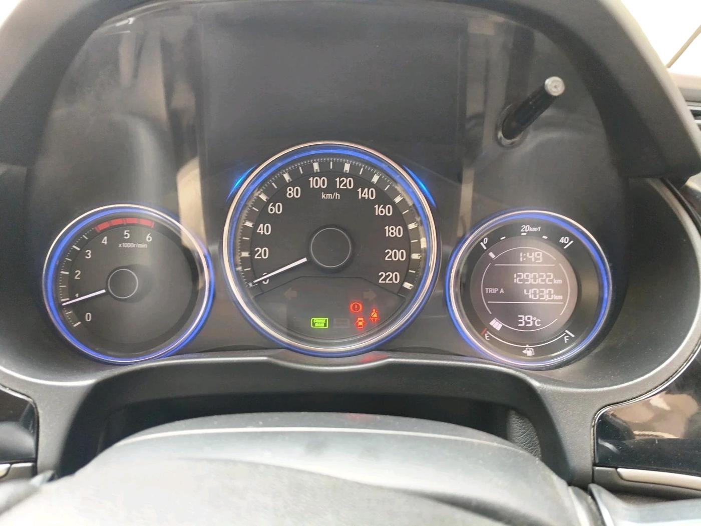 2014 Honda City 1.5L I-DTEC VX, Diesel, Manual, 1,29,022 km, interior