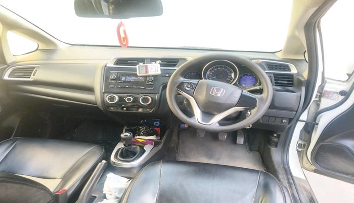 2018 Honda WR-V 1.5L I-DTEC S MT, Diesel, Manual, 1,73,800 km, interior