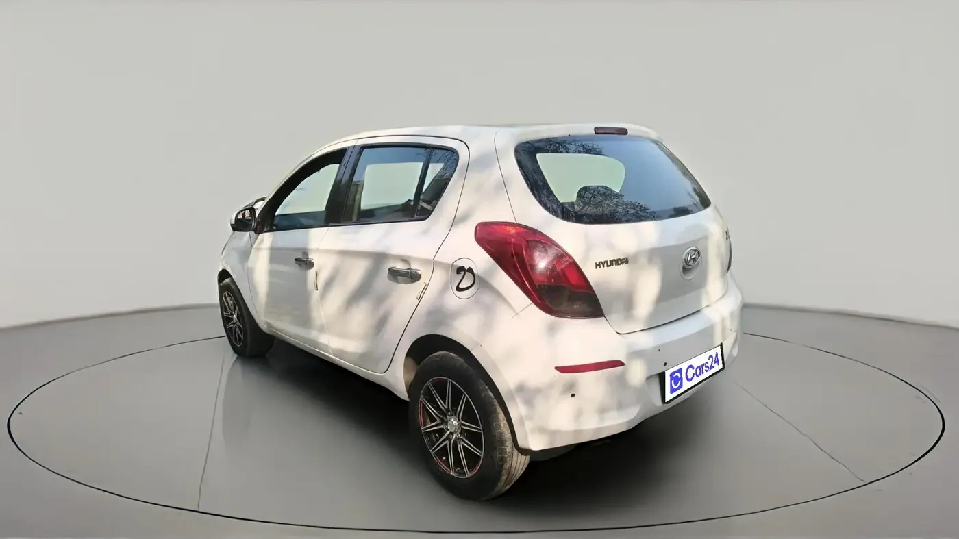 2013 Hyundai i20 MAGNA 1.4 CRDI, Diesel, Manual, 80,997 km, exterior