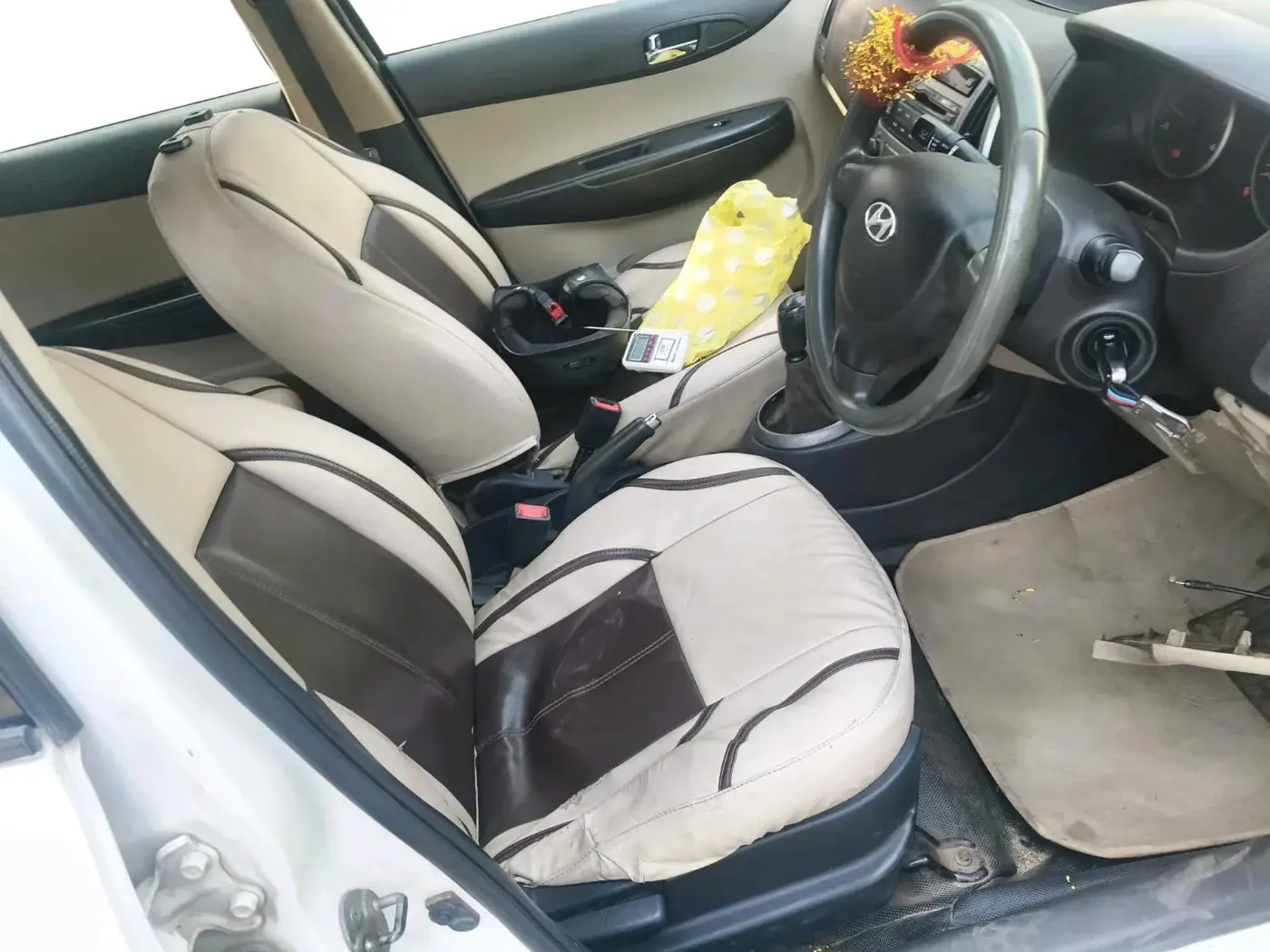 2013 Hyundai i20 MAGNA 1.4 CRDI, Diesel, Manual, 80,997 km, interior