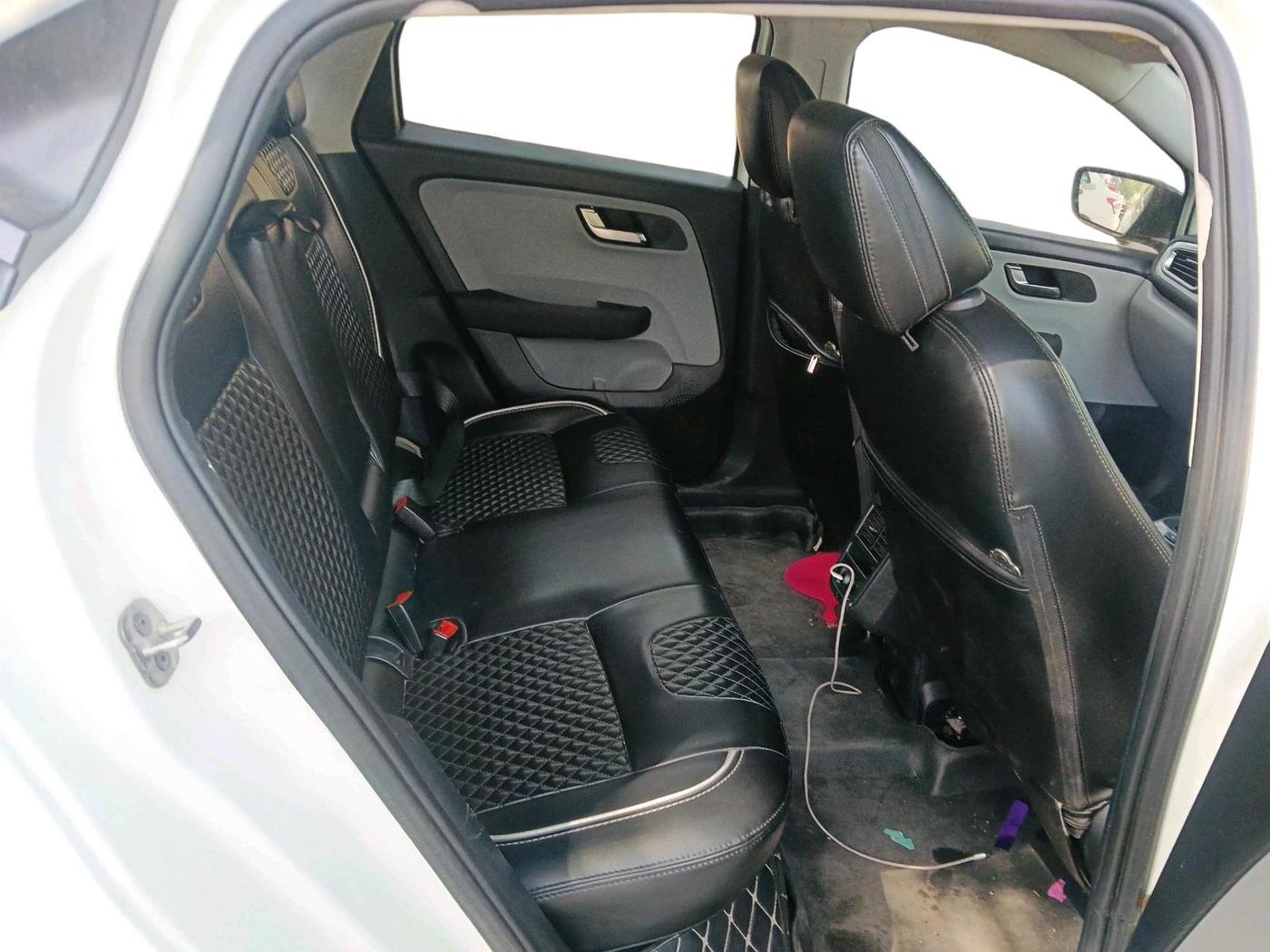 2020 Tata ALTROZ XZ DIESEL, Diesel, Manual, 65,900 km, interior