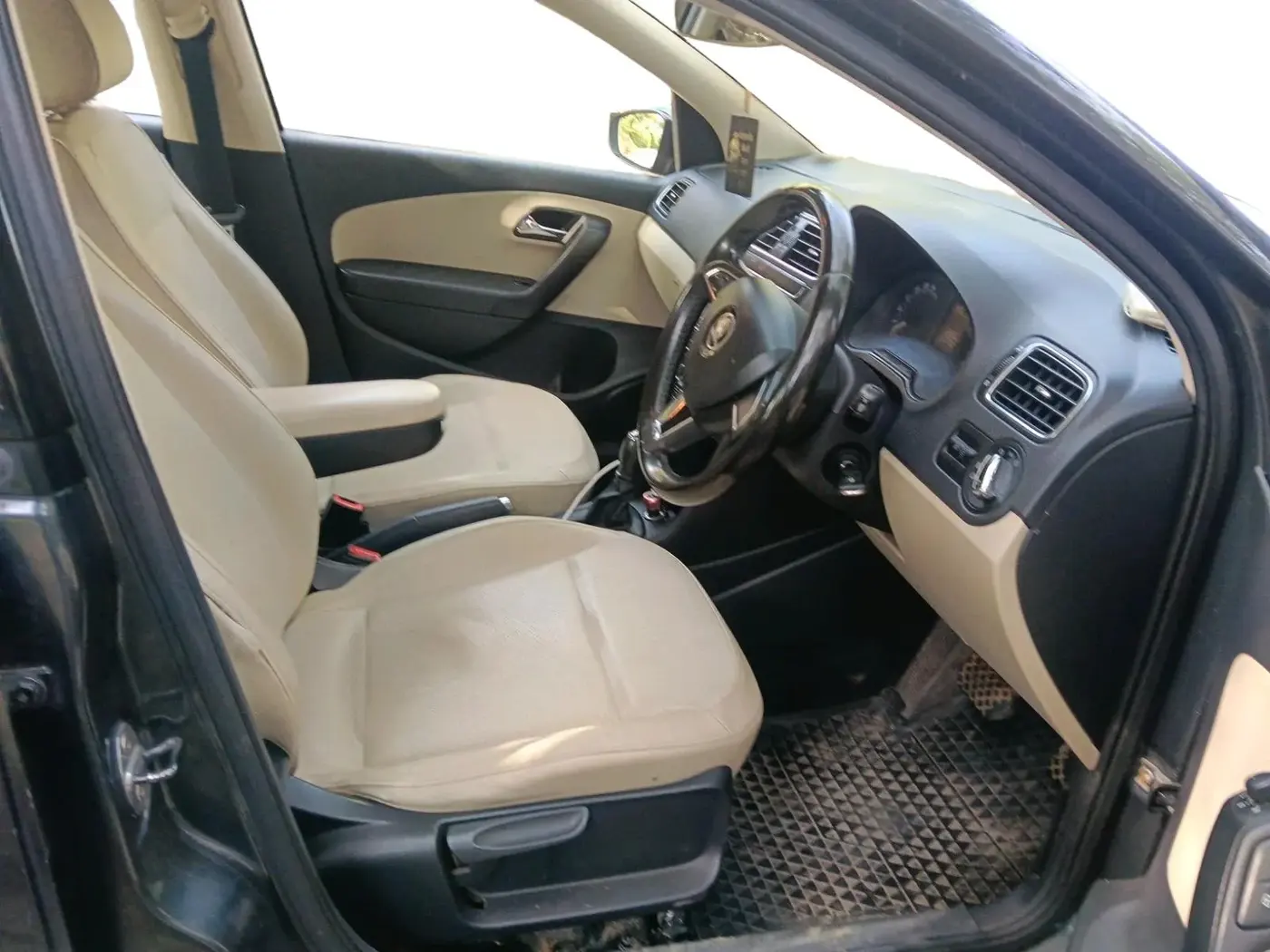 2018 Skoda Rapid STYLE 1.5 TDI AT, Diesel, Automatic, 87,333 km, interior