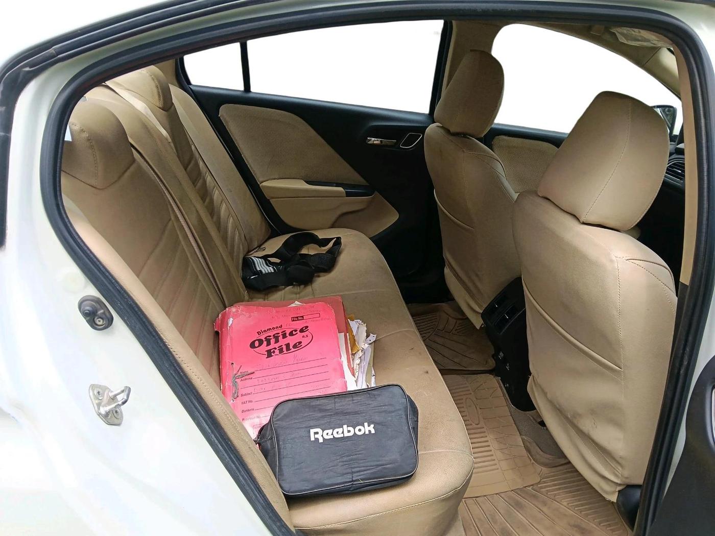 2017 Honda City 1.5L I-DTEC V, Diesel, Manual, 1,69,421 km, interior