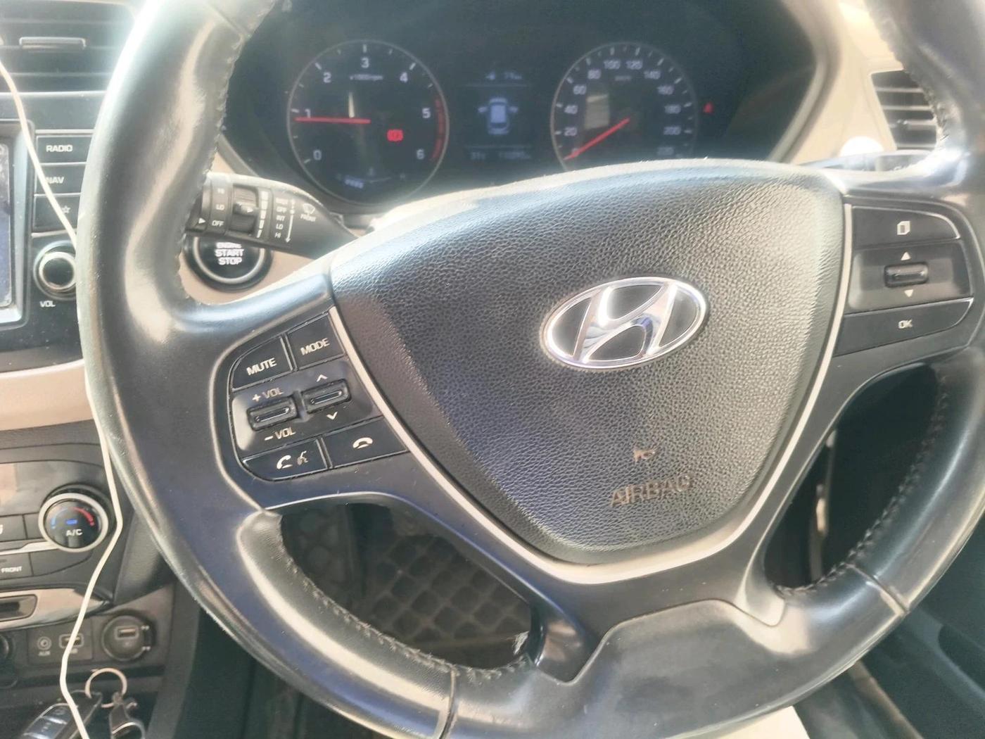 2019 Hyundai Elite i20 ASTA 1.4 CRDI (O), Diesel, Manual, 1,10,292 km, interior