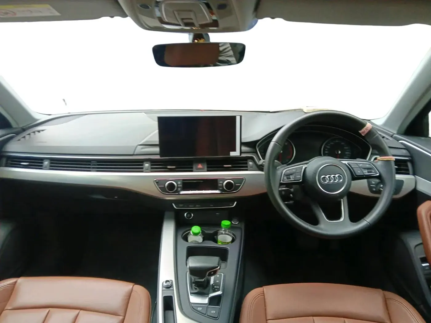 2024 Audi A4 40 TFSI  PREMIUM PLUS, Petrol, Automatic, 6,282 km, interior